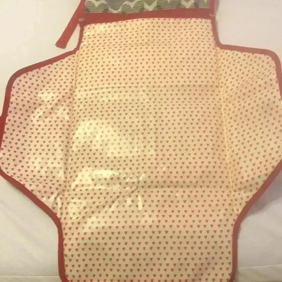 Skip Hop changing station bag. - Picture 7 of 12